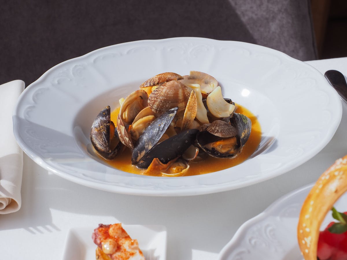 Moules et palourdes sautées